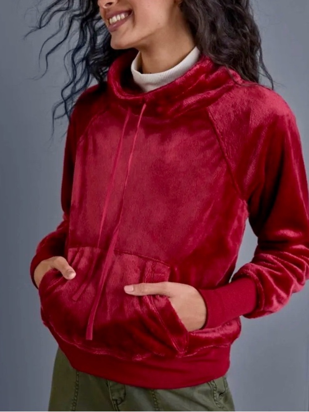 Anthropologie Sunday in Brooklyn Maria’s Mock Neck Velour Pullover Hoodie